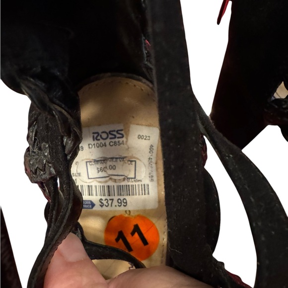 Jessica Simpson Black Velvet Gladiator Heels size 11 - Picture 8 of 9